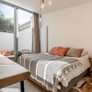 Alliance garden room