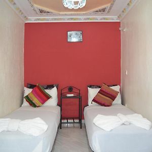 Budget Kamer met een King Size Bed